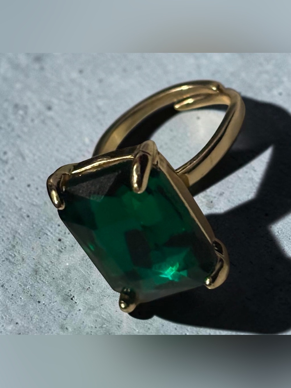 Emerald Green Adjustable Brass Rectangle Glass Stone Mirror Gold Ring